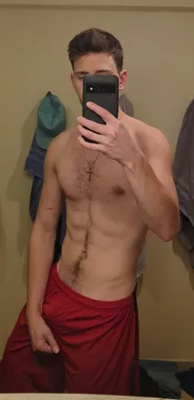 OnlyFans cuenta plochi_fit header 2