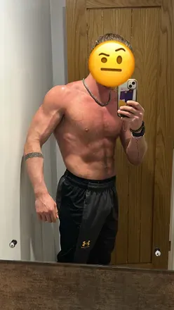 OnlyFans cuenta vladdpitt avatar 1