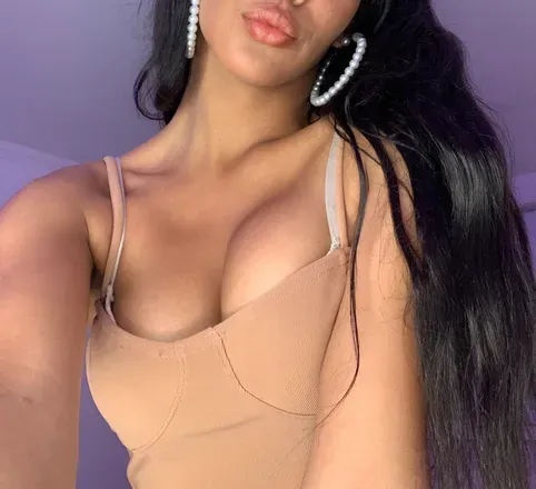 OnlyFans account  thebrazilianbunny avatar 1