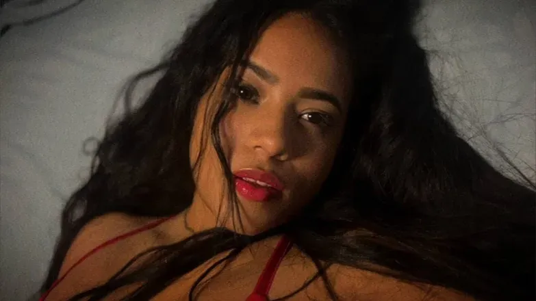 OnlyFans cuenta reinamorales header 2