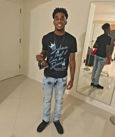 OnlyFans account  moneymankiddo95 avatar 1