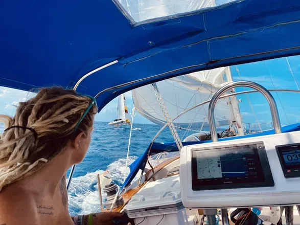 OnlyFans cuenta pussy_pirate header 2