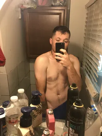 OnlyFans cuenta petewellingtonn avatar 1