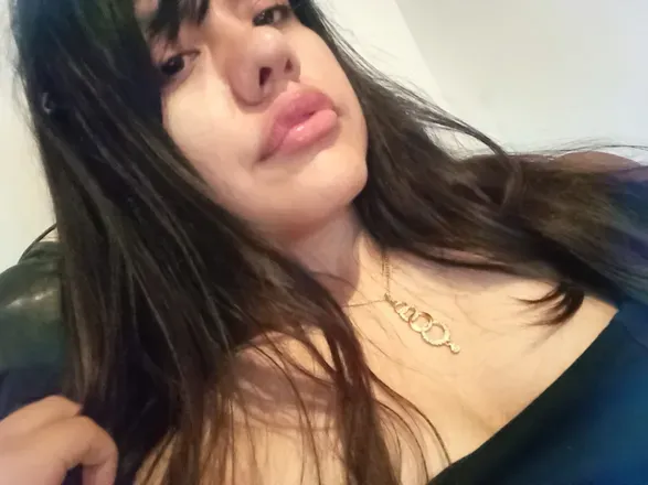 OnlyFans cuenta laufeet01 avatar 1