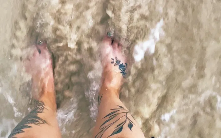 OnlyFans cuenta emilyrobinsxoxo header 2