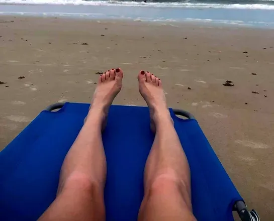 OnlyFans cuenta tinyfeetblonde avatar 1