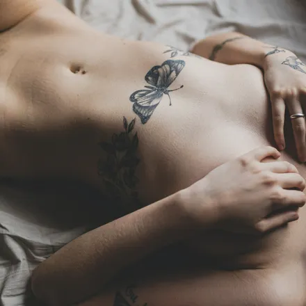 OnlyFans cuenta onlyc3lia header 2