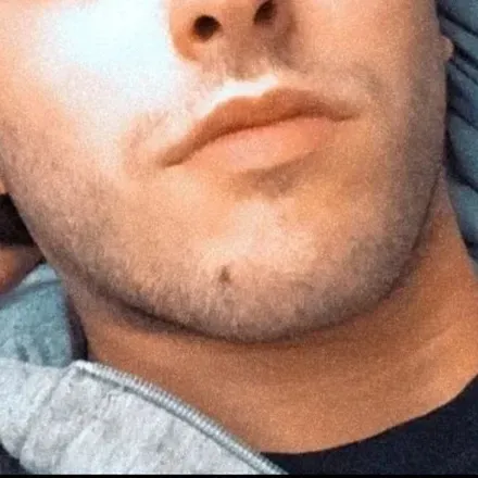 OnlyFans cuenta averagedanonlyfans avatar 1