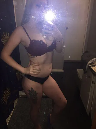 OnlyFans cuenta sammi0902 header 2
