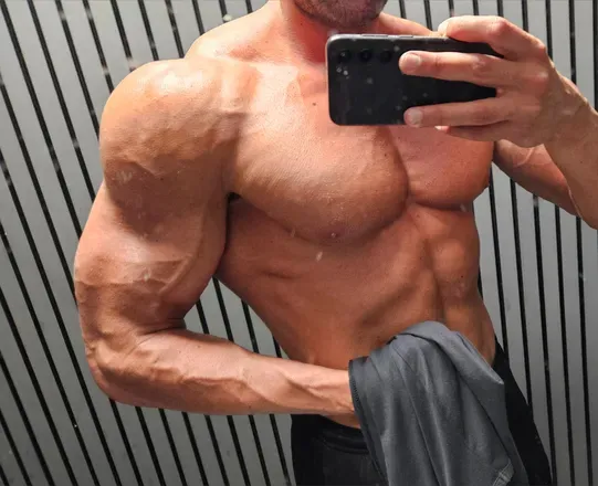 OnlyFans cuenta thefitgiant avatar 1