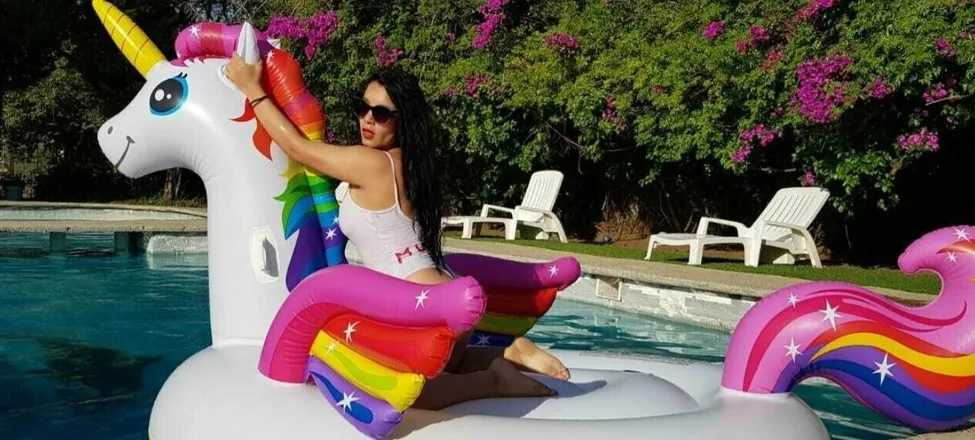 OnlyFans cuenta esposacachondax_vip header 2