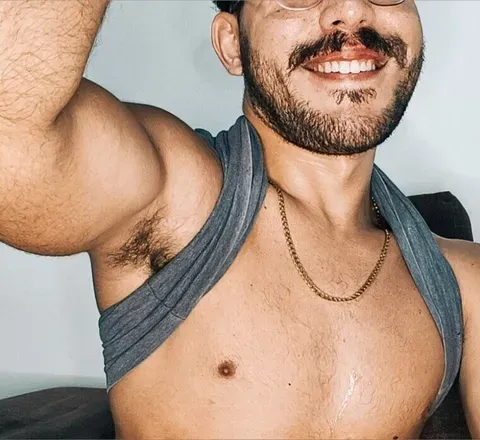 OnlyFans account  luka_python header 2