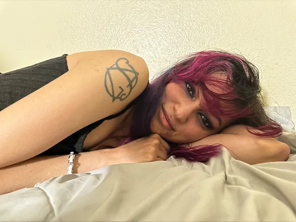 OnlyFans cuenta vyoletvixxen header 2