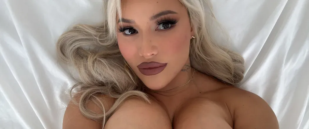 OnlyFans cuenta kyliepagevip header 2