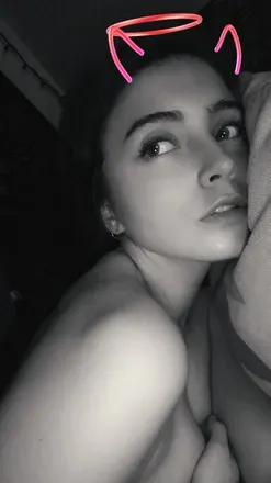 OnlyFans cuenta corie_xo header 2