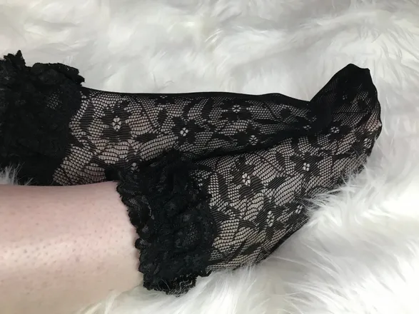 OnlyFans cuenta safiafeet header 2