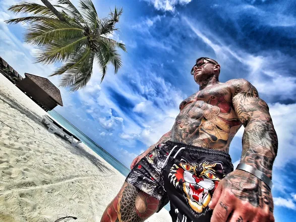 OnlyFans cuenta ferike0824 header 2