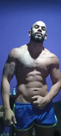 OnlyFans account  chichoaxe avatar 1