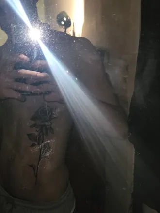 OnlyFans cuenta cutie_alex_19 header 2
