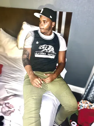 OnlyFans cuenta undeniabletwinxxx avatar 1