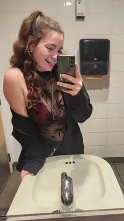 OnlyFans account  mileygrace07 avatar 1
