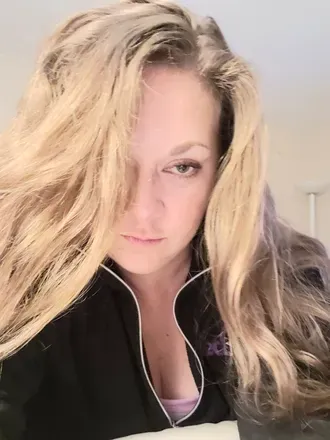 OnlyFans cuenta yvettebrunette avatar 1