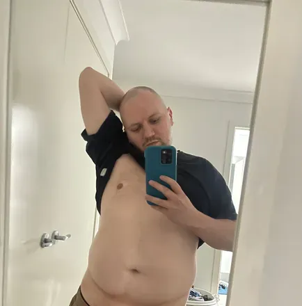 OnlyFans account  howlinhound avatar 1