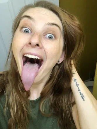 OnlyFans cuenta tongue-tastic avatar 1