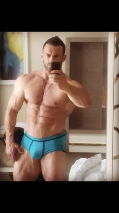 OnlyFans cuenta u40131866 header 2