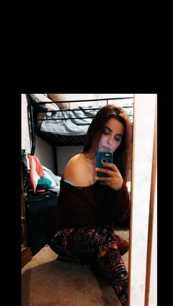 OnlyFans cuenta yourgirlchey24 header 2