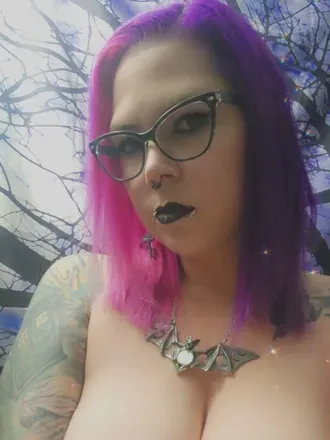 OnlyFans cuenta morticia666 avatar 1