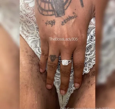 OnlyFans cuenta thebosslady305videos header 2