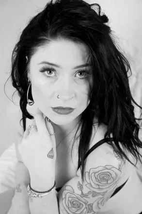 OnlyFans cuenta twistedbee92 avatar 1