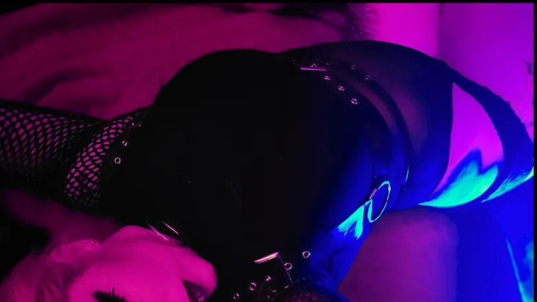 OnlyFans account  ventrigue header 2