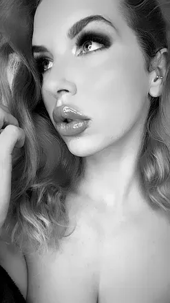 OnlyFans cuenta mistresstitaniaspanx avatar 1