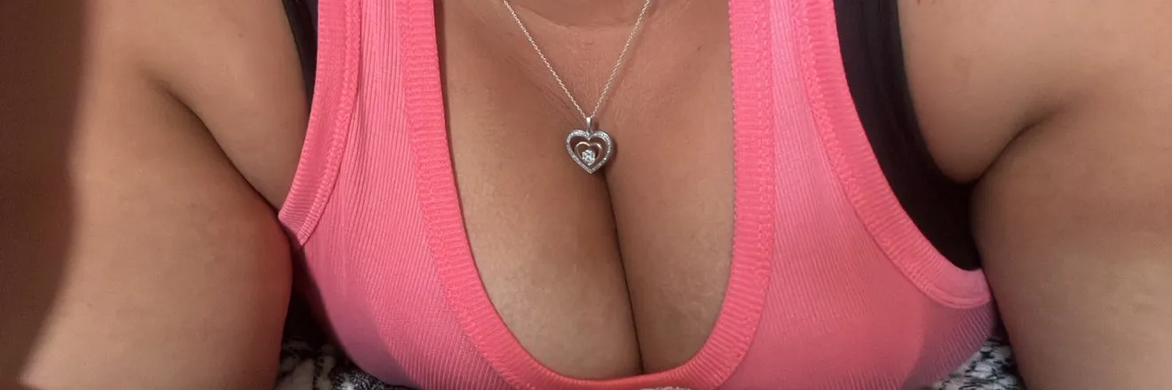 OnlyFans cuenta lozanoavalee86 header 2