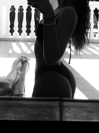 OnlyFans cuenta super_mai header 2