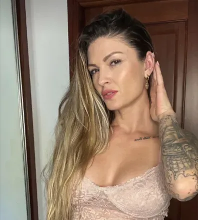 OnlyFans of sarah.bart