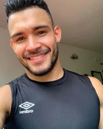 OnlyFans account  petercute avatar 1