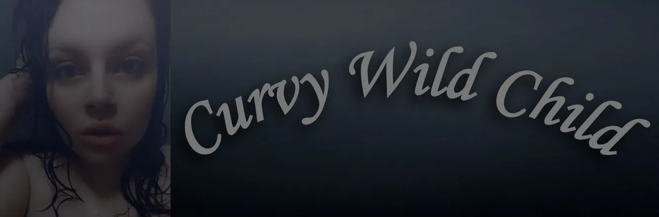 OnlyFans cuenta curvywildchild header 2