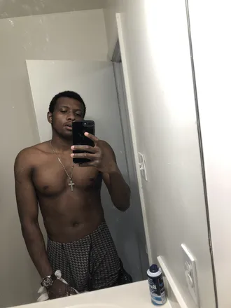 OnlyFans cuenta lilbenji header 2