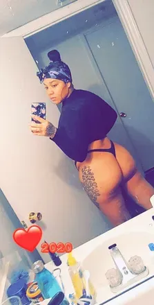 OnlyFans cuenta ayooitsslee previous_headers_1 4
