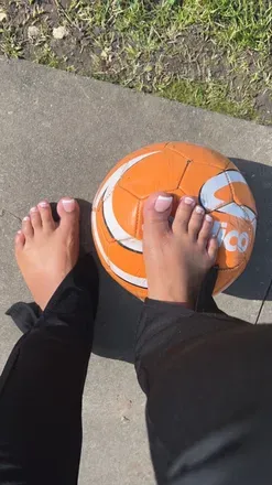 OnlyFans cuenta dollysfeet97 avatar 1