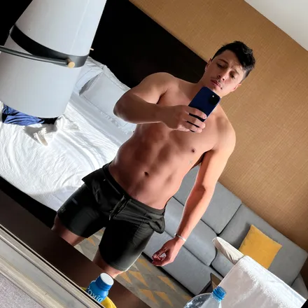 OnlyFans cuenta charly131 header 2