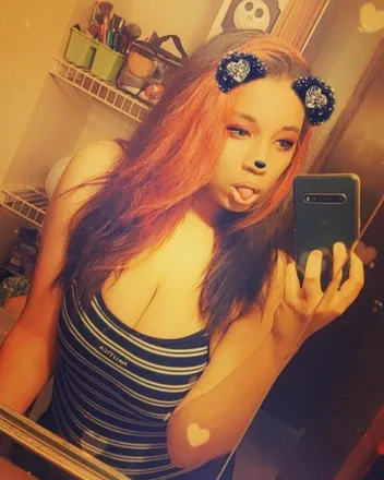 OnlyFans cuenta chibikitty22 header 2