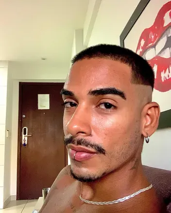 OnlyFans cuenta cazazco avatar 1