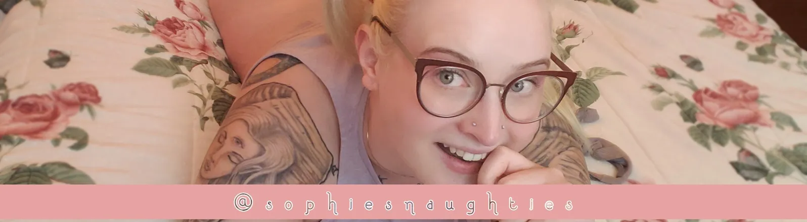 OnlyFans account  sophiesnaughties header 2