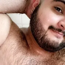 OnlyFans cuenta bigbearcub avatar 1
