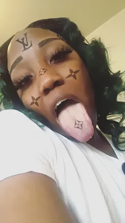OnlyFans cuenta ladynonchalant header 2