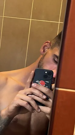 OnlyFans cuenta weeduu header 2